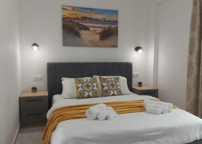 Lora Home, 250m From The * Nikiti (Sithonia)